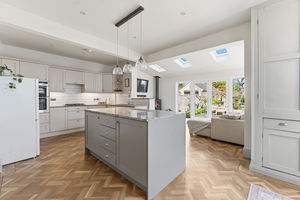 Photo 65- click for photo gallery